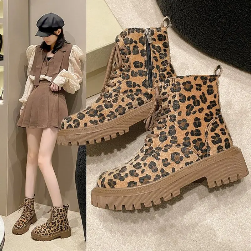 NEW Winter Boots Fur Ladies Snow Boots Real Sheepskin Wool Low-cut Warm Fur Shoes Man and Women Winter Short Fashion