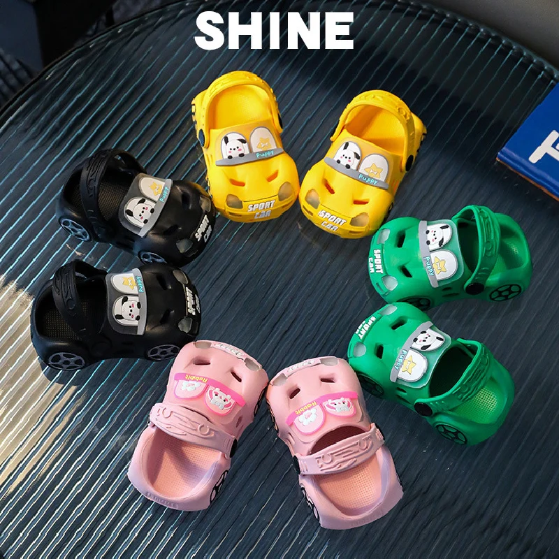 

Creative Boy Hole Shoes Summer Slippers Fashion Pachacco Cartoon Car Design Luminous Home Shoes Non-slip Beach Sandals 2023 New