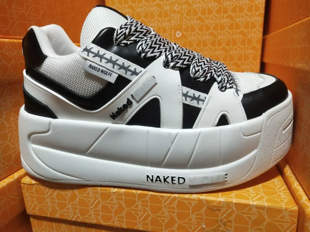 Acquista Scarpe Shadow Wind Srapch Platform Sneaker Strappa Naked Wolfe Slider Sneakers Suole Spesse Europee Americane Tiger Wolf