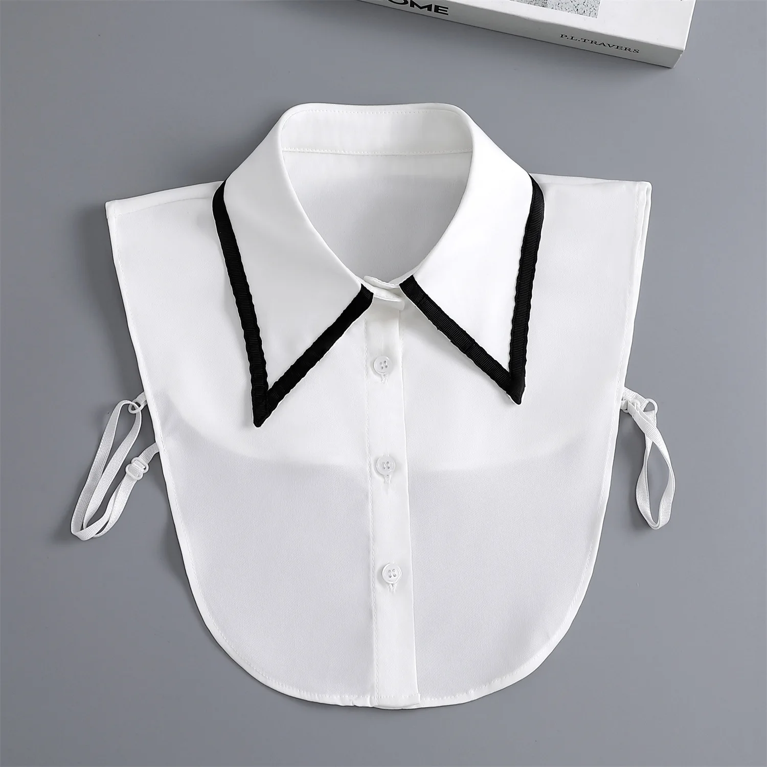 Vintage Lace Front Tie White Detachable Faux Collar