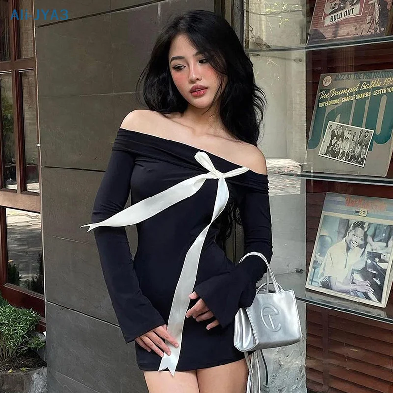 

Sexy Long Sleeve Off Shoulder Bow Wrapped Hip Spicy Girl Casula Mini Dress