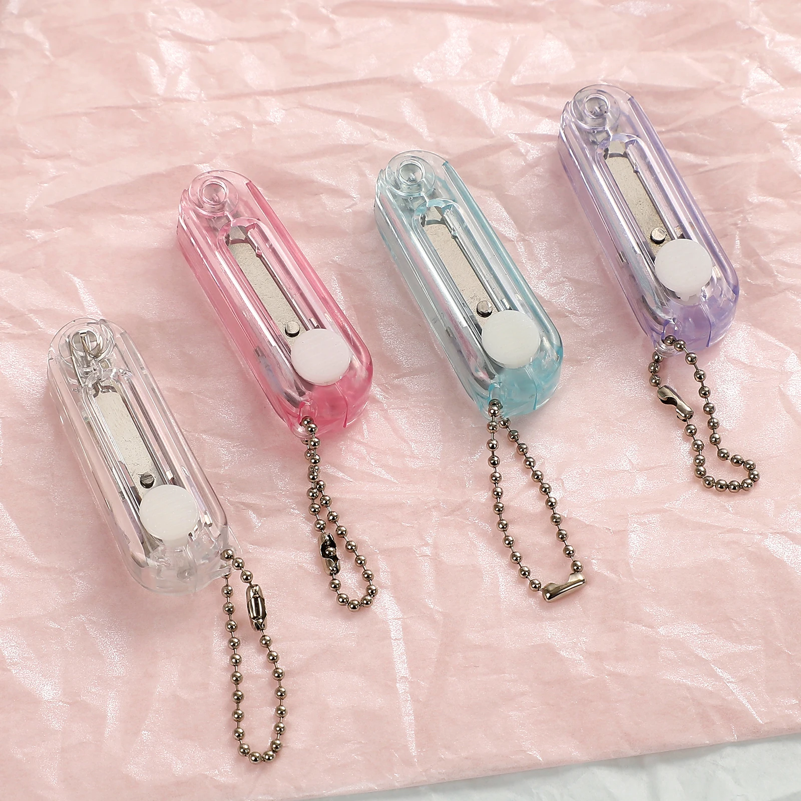 

1 Pc Mini Translucent Portable Folding Scissors Cute Retractable Folding Scissors Creative DIY Student Supplies Stationery