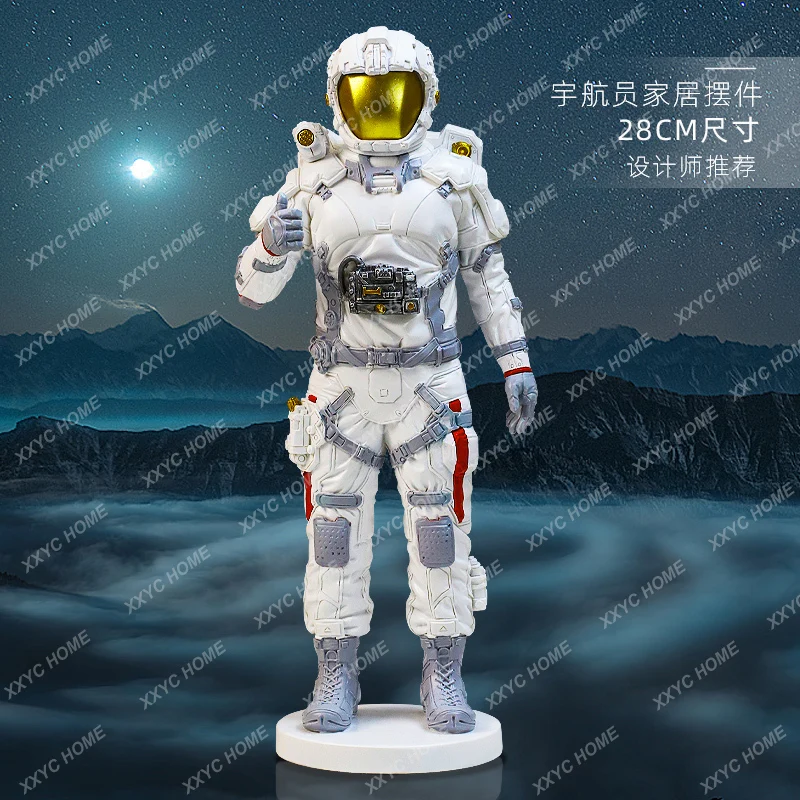 

Creative Astronaut Astronaut Astronaut Simple Modern Wine Cabinet Desk Soft Decoration Small Ornaments