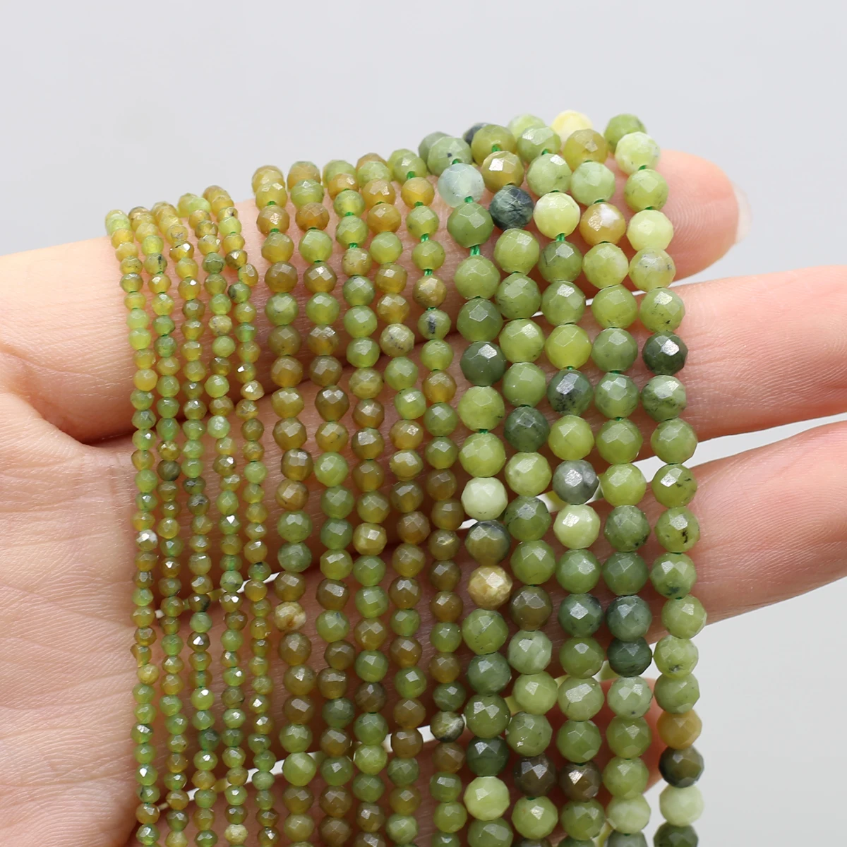 

Natural Stone Beads Small Section Bead Canadian Jade 2 3 4mm Loose beads for Jewelry Making DIY Bracelet Necklace Length 38cm