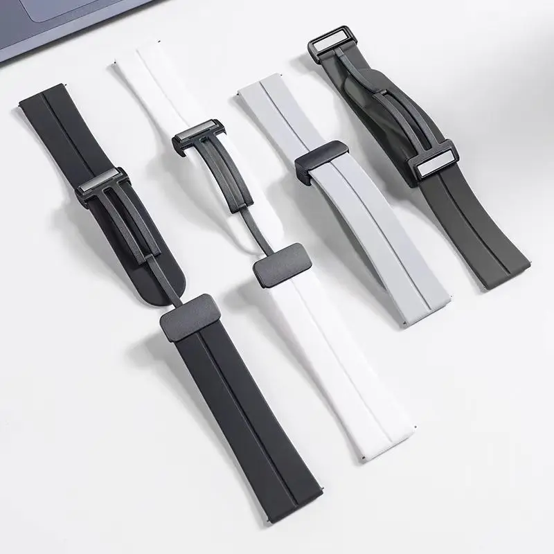 Silicone Sport Band with Magnetic Buckle - Classic Design, 20mm/22mm Strap