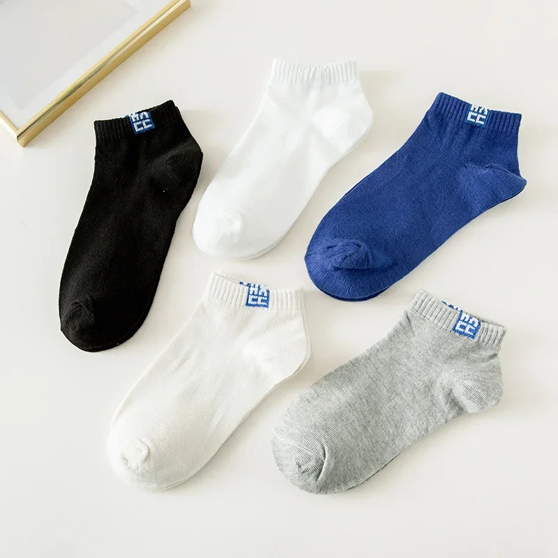 thumbnail image 1 of Venta al por mayor de calcetines para hombre, calcetines cortos estilo otoño primavera, calcetines de moda coreanos de corte bajo para estudiantes, zapatillas tobilleras finas, 1 of 5