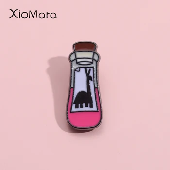 Fun Animal Magic Bottle spille smaltate Custom Kuzco pounch spille distintivi con risvolto Cartoon Movie Jewelry Gift For Kid Woman 1