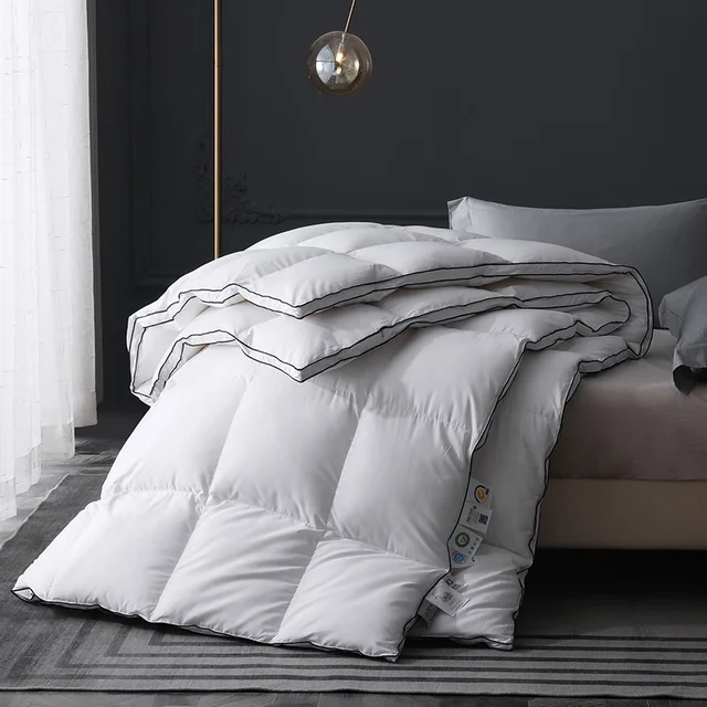 Couette haut de gamme en duvet d'oie blanc pur 95% – Couettes respirantes, moelleuses et hypoallergéniques, Queen Size pour l'été, l'hiver et l'automne 6