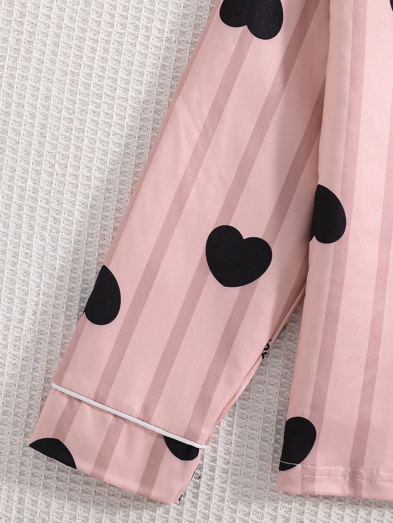 여아 패션 홈웨어 세트 봄 가을 스타일 여아 야외 캐주얼 스트라이프 하트 모양 긴팔 바지