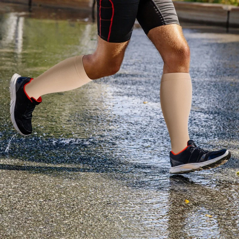 Рисунок 5 - Чулки компрессионные ниже колена для мужчин и женщин