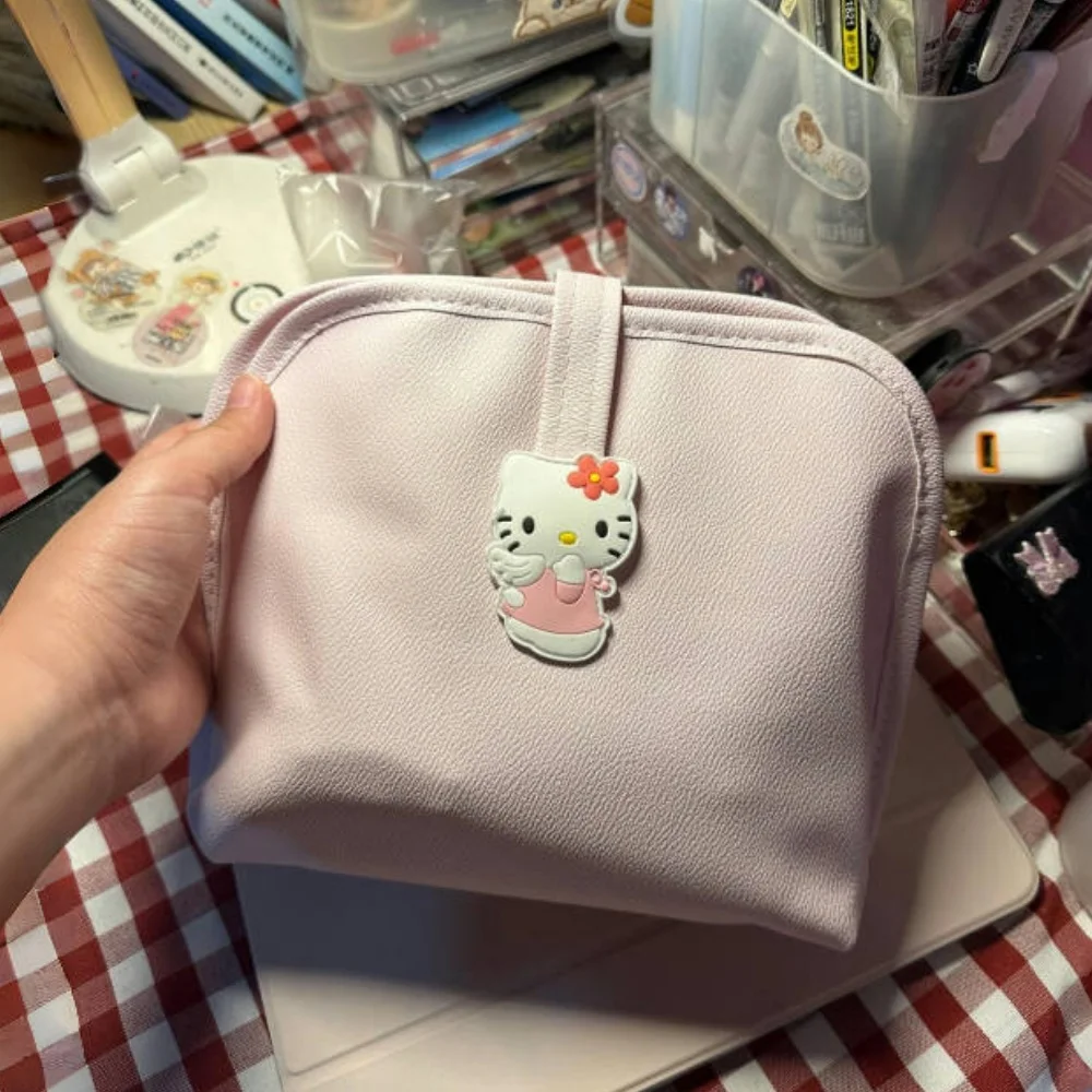 

Kawaii Sanrio Hello Kitty Makeup Bag Cartoon Anime Travel Portable Waterproof Cosmetics Toiletries Storage Bag Gifts Girls