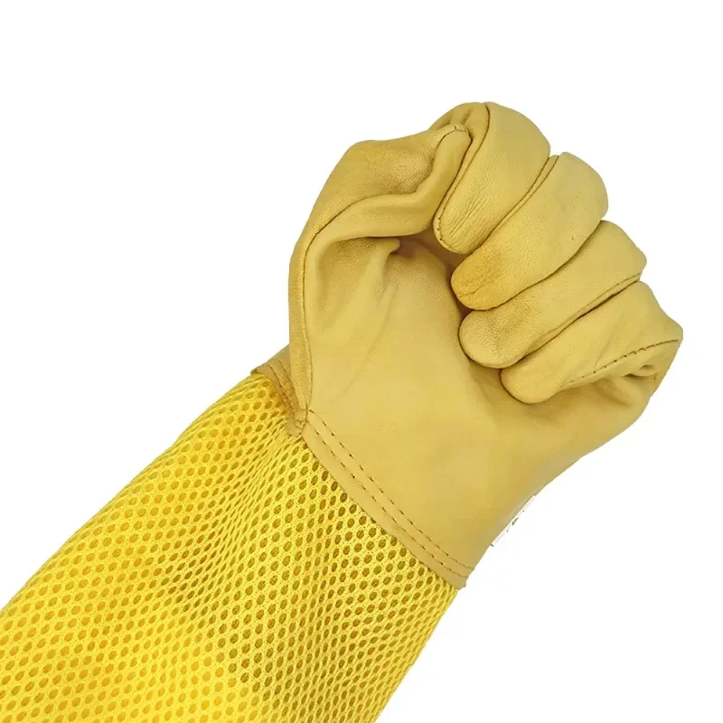 Sheepskin windproof gloves, professional protective covers for beekeepers, ventilated gloves, and beehive tools for prevention 5
