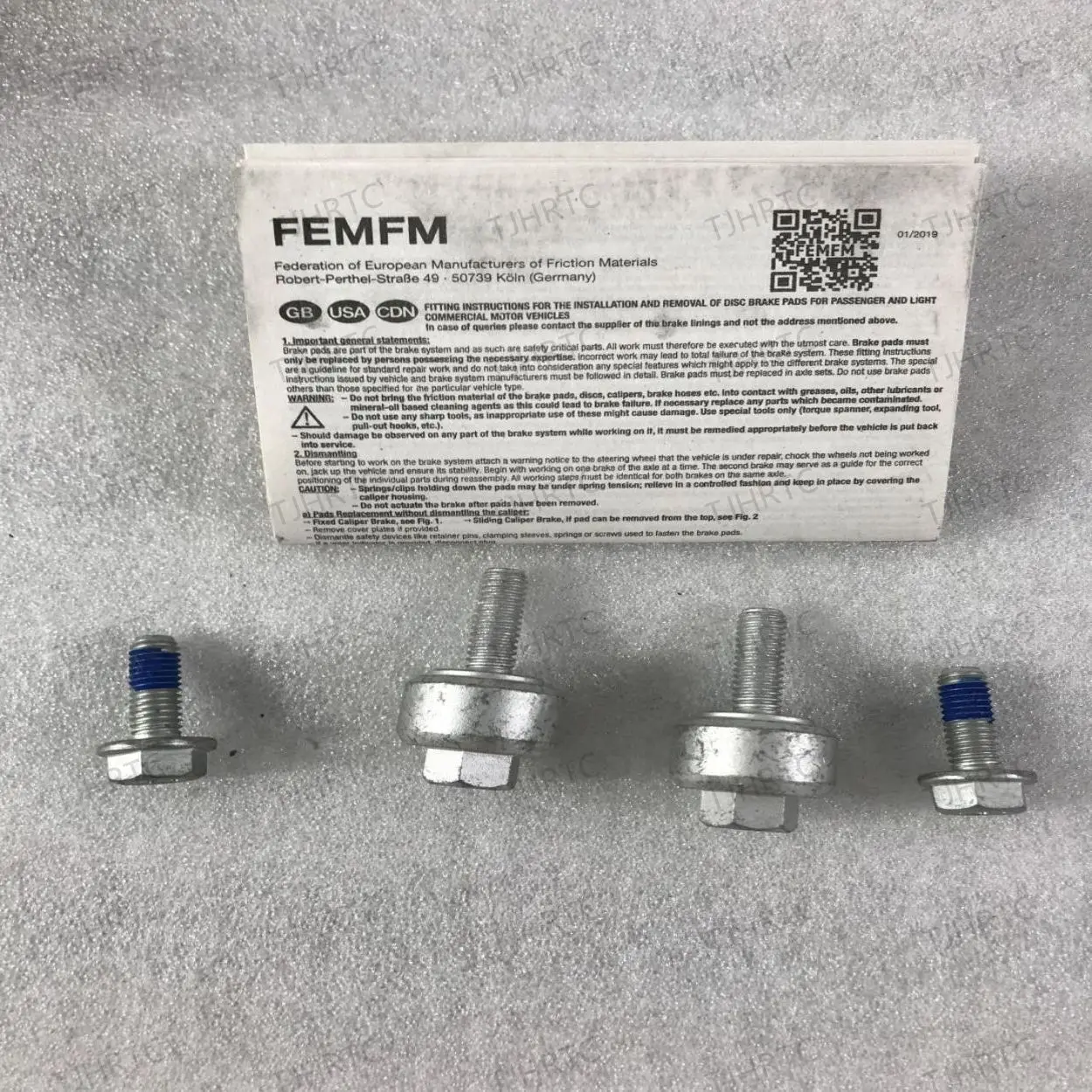 Land Rover front brake pads are suitable for Range Rover Administration/Sport Discovery 5 front brake pads LR110409 LR162044
