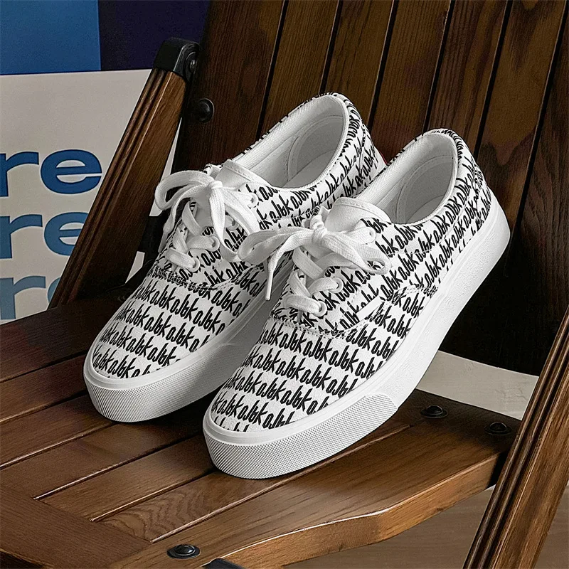 Fashion Men Canvas Shoes Trend Korean Style Casual Sneakers Men Comfortable Walking Sneakers Low Top Round Toe Vulcanize Shoes 5