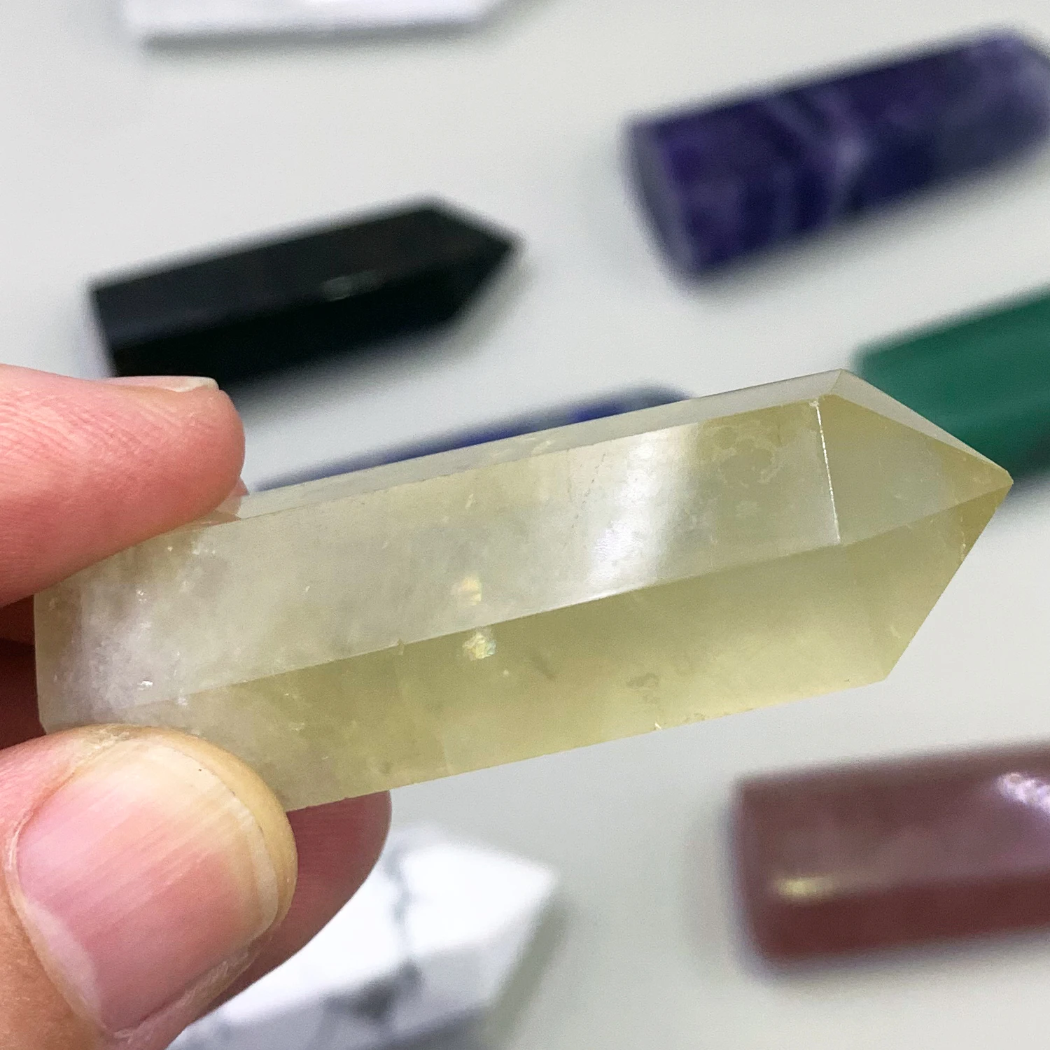Crystal rough stone, ore specimen, crystal rod. Suitable for DIY jewelry making decoration, collection and gifts