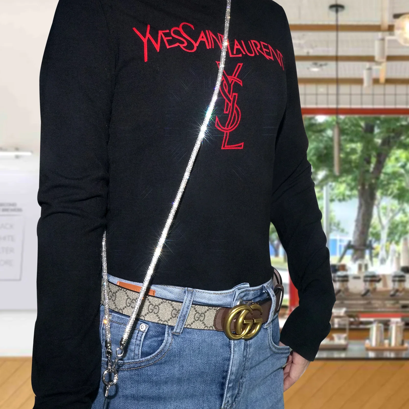 Universal Crossbody Phone Lanyard with Fashionable Neck Strap