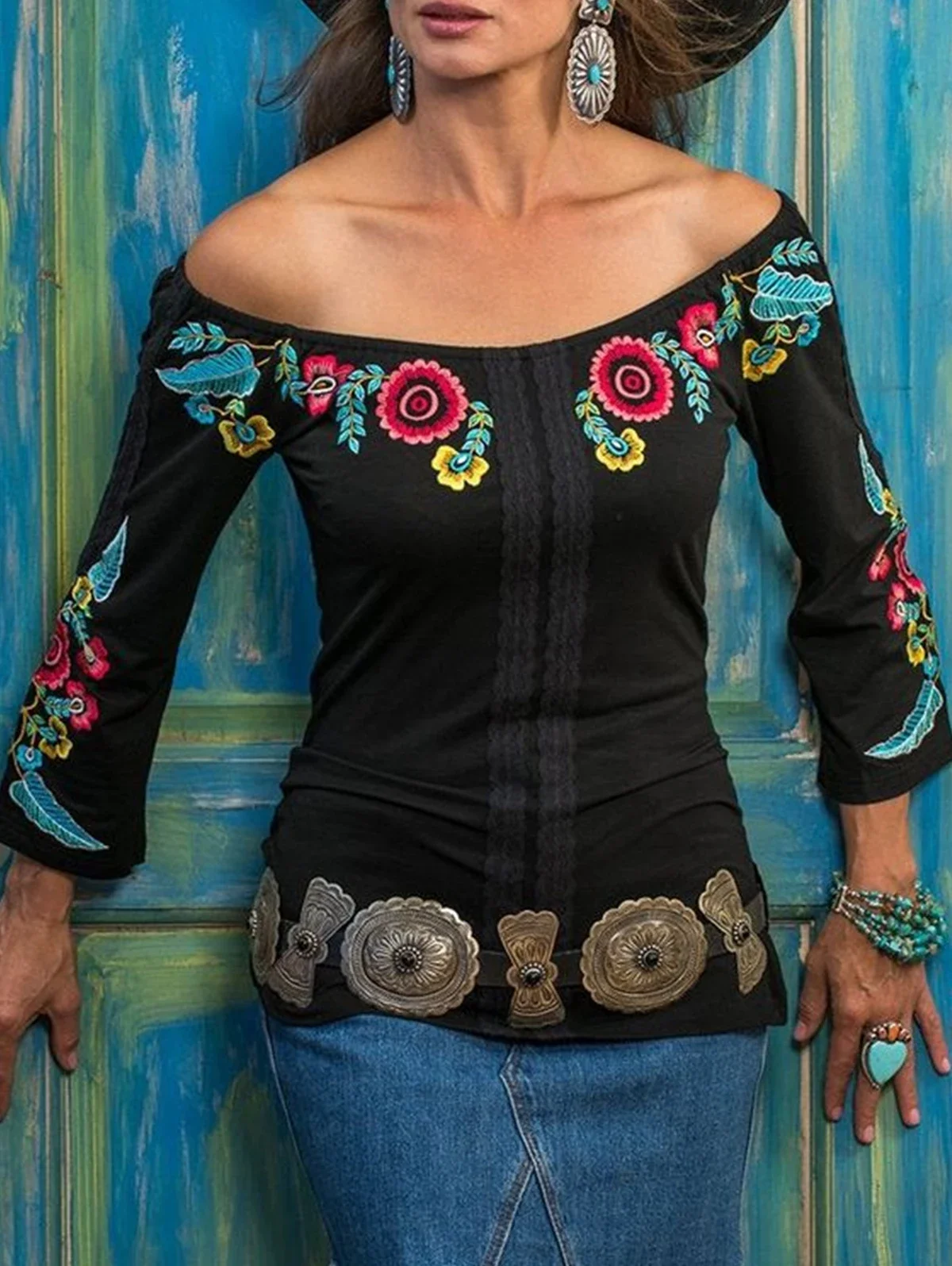 

Indie Folk Women T shirt Off the Shoulder Floral Printed Sexy Casual Slim Flare Sleeve Streetwear Vintage Female Autumn Tee Top