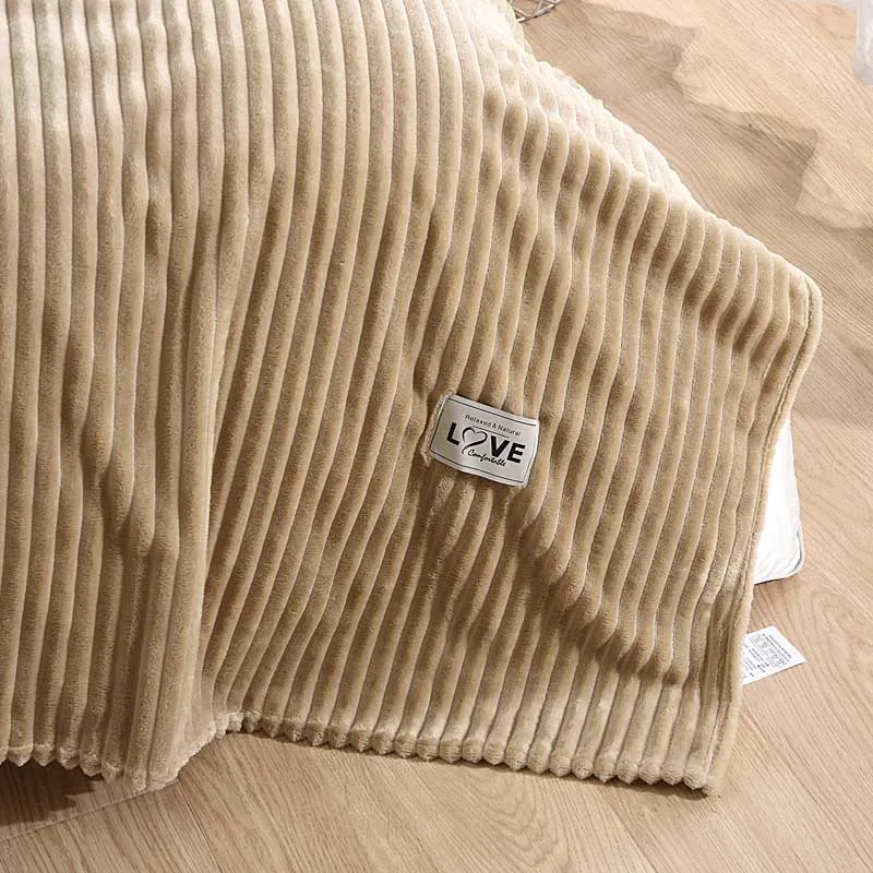 ��Ʈ������ �ö��� ���� ����Ʈ �ܿ� ��� ���� Ű�� ��� ħ��, �����ϰ� �ƴ��� ħ�� ��Ʈ ħ�뺸