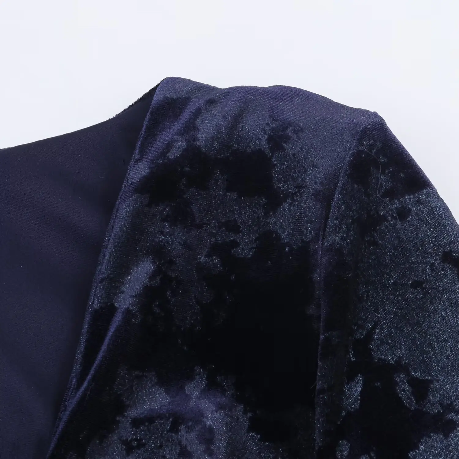 Women's Velvet Dress With Metal Decorative Knots Wrinkles Dresses Female High Waist Long Sleeve V-Neck Elegant Party Long Dress