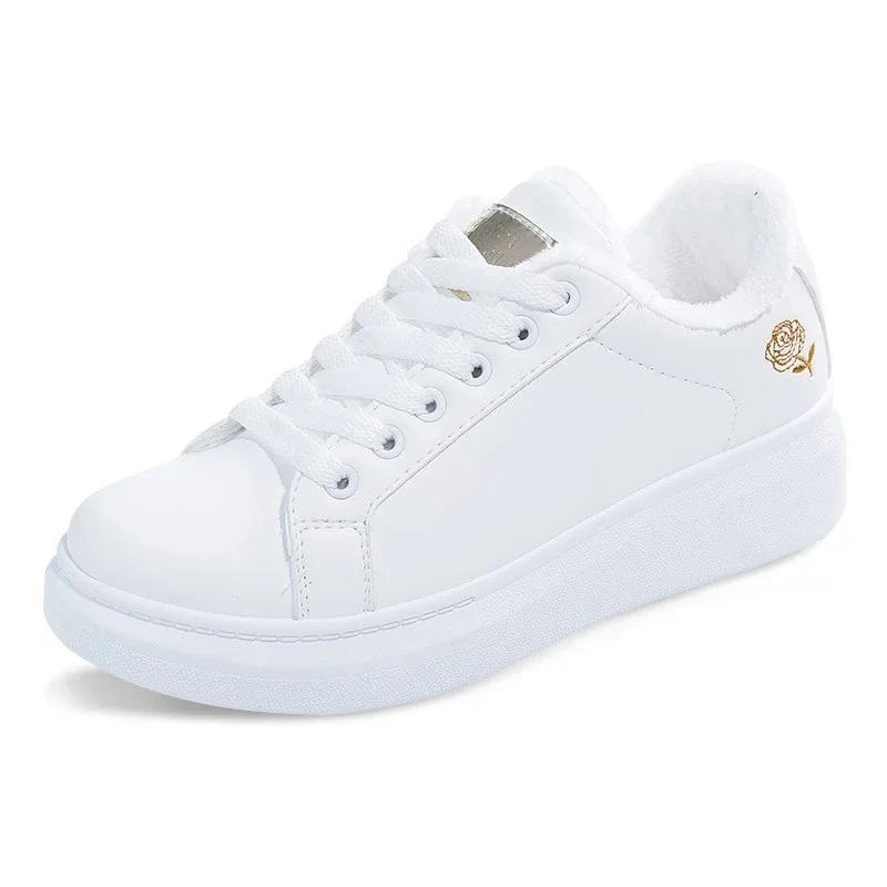 Tenis Feminino Small White Shoes Women Sneakers Sports Casual Flat Skateboarding Shoes Lace-Up Leather Girls Walking Shoe women shoes sports board shoes women running shoes women basketball shoes