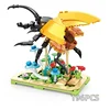 Insect World City Creativity Animal Butterfly Mantis Dragonfly Beetle Building Blocks Toys Desktop ornaments Bricks Kids Gift 2