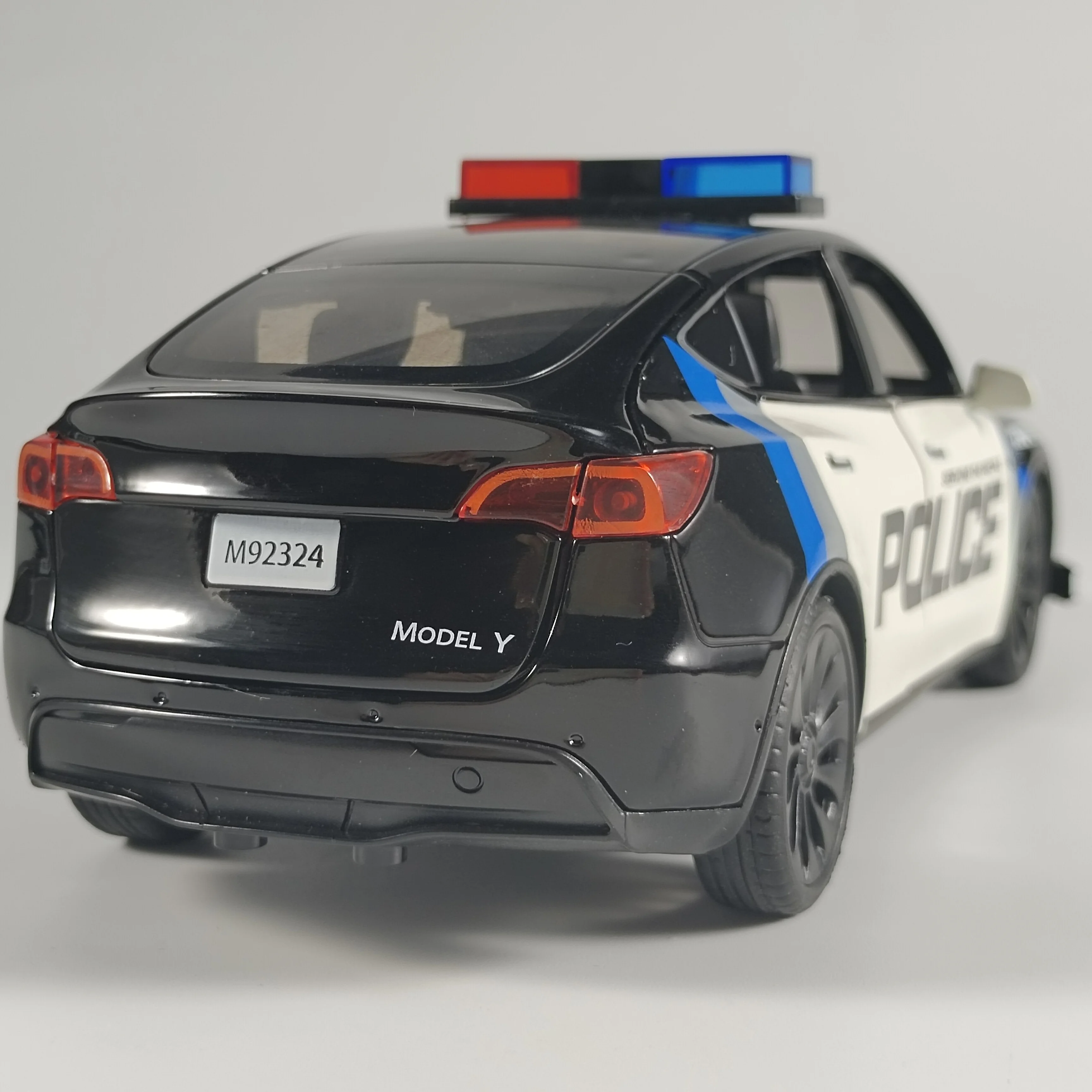 1:24 Police Model Y Model Cybertruck Model X Model S Roadster - Main Image