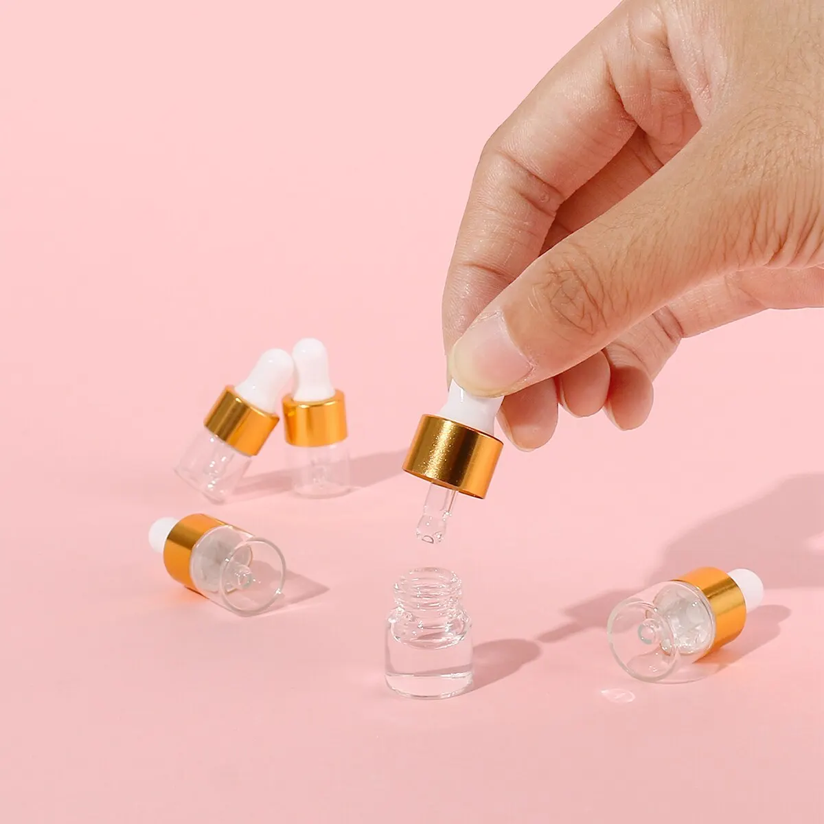 골드 미니 다크 브라운 스크류 캡 유리병, 에센셜 오일, 화학 실험실 화학 및 향수, 50 개 세트, 1ml