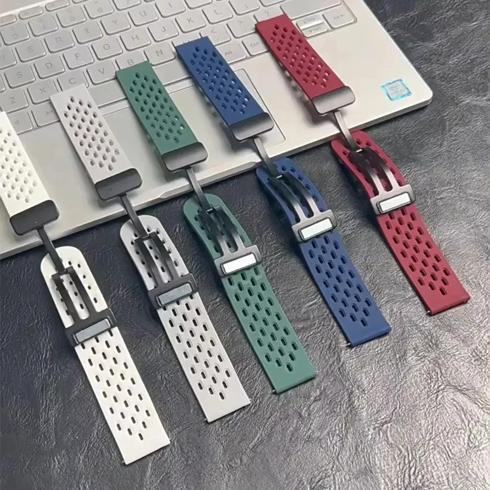 22mm Sports Silicone Magnetic Watch Strap Bracelet - Universal Band