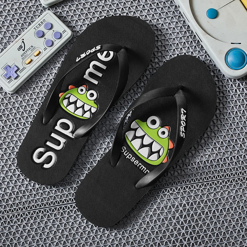 Cartoon Men Slippers Summer Men Flip Flops Quality Beach Slippers Non-slip Indoor Bathroom Slides Rubber Sole Zapatos Hombre