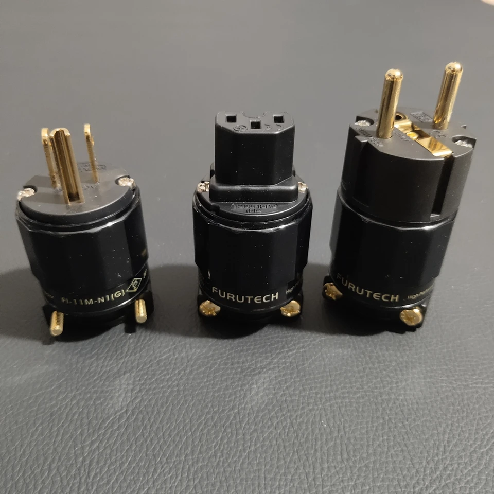 DTM・DAW FURUTECH FI-11(Cu) Wtyk zasilający Furutech FI-11 (Cu) - IEC