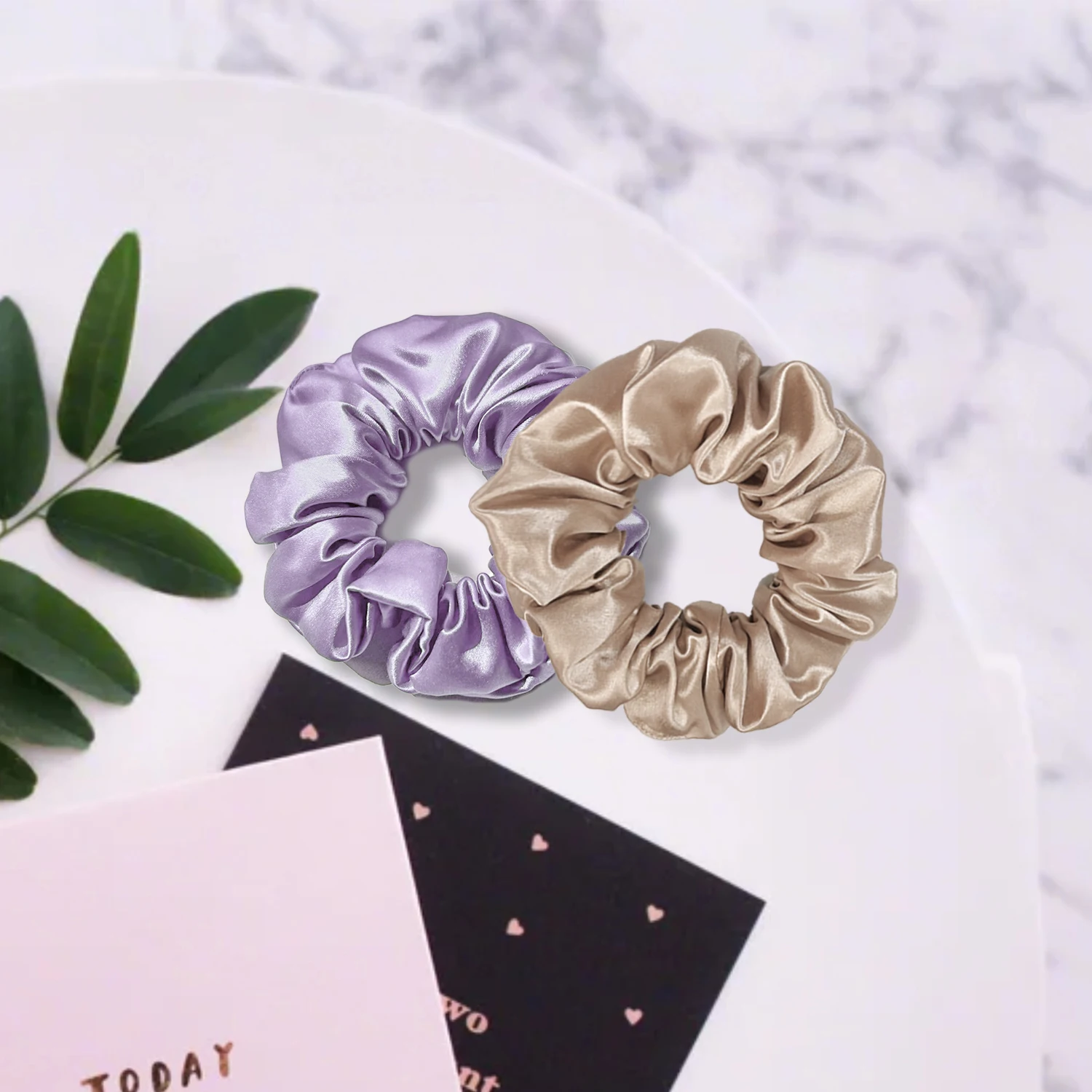 Luxurious 22 Momme Mulberry Silk Hair Scrunchie - Elegant 3.5cm Elastic Hair Tie