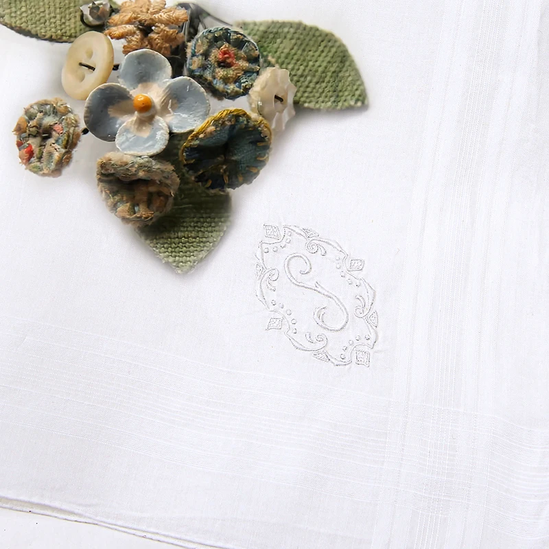 Set of 2pcs Pure Linen Handkerchief Hand Embroidered Monogram Inititals Vintage Christmas Gift