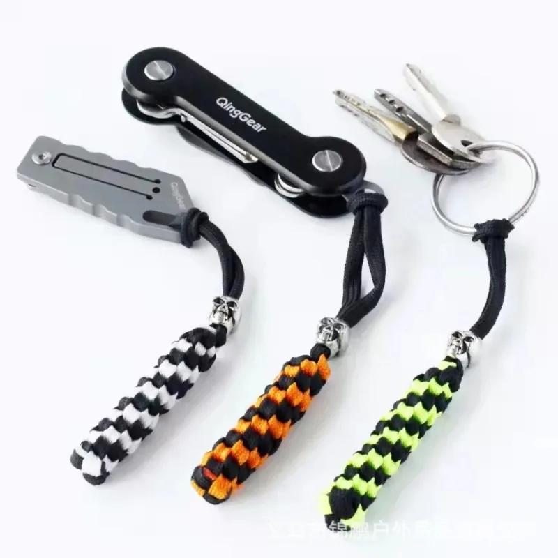 Outdoor Knife Skull Pendant Lanyard Keychain Flashlight Umbrella Rope Handmade Braided Pendant Random Color