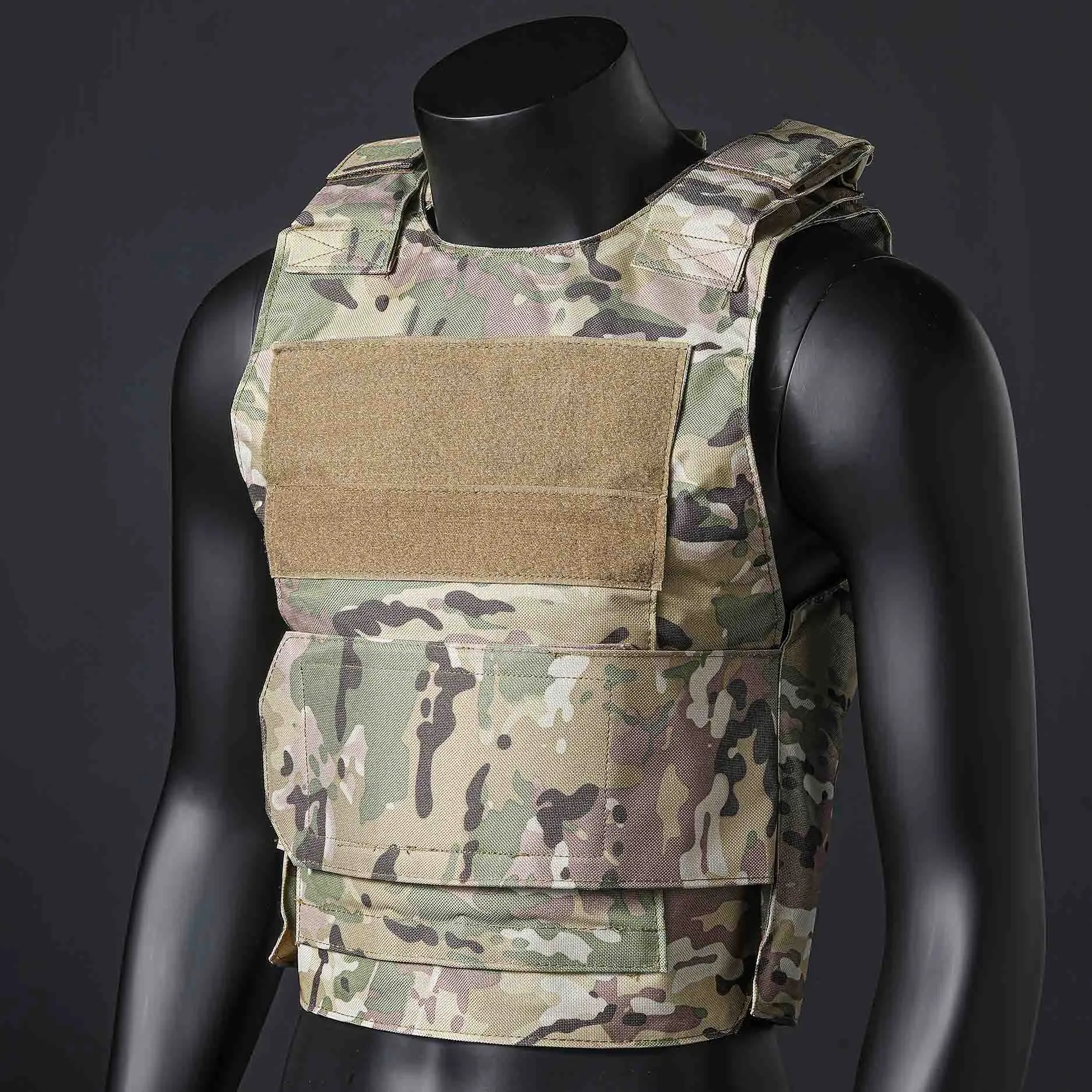 Black Outdoor Training Vest for Wilderness Adventure and Hunting