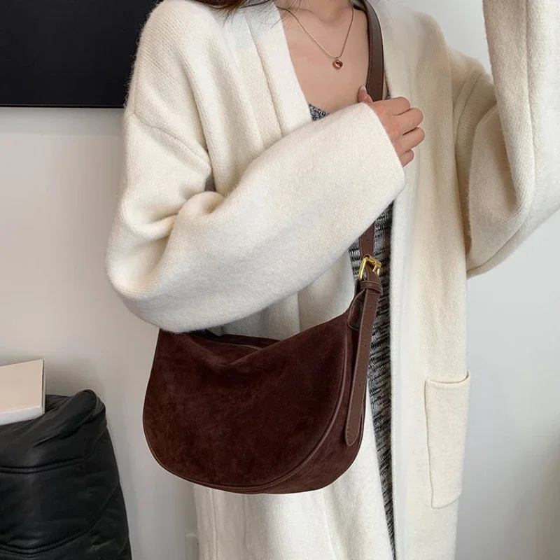 Zipper Solid Flannelette Single Women's Shoulder Bag 2025 New Style Suede Dumpling Bag Simple Retro Commuting Crossbody Bag 3