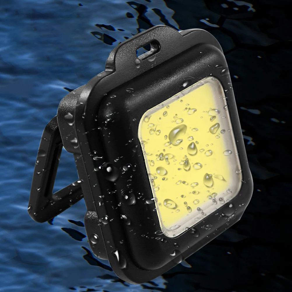 500LM Mini Flashlight Torch USB Charging Keychain Flashlight Mini Portable Flashlight Multipurpose for Outdoor Fishing Emergency