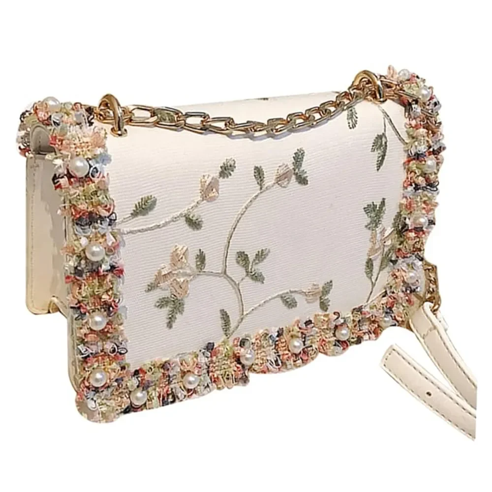 韓国女子に人気★SS新作[YOUHEE] FLOWER CORSAGE MINI BAGPACK 韓国女子に人気☆SS新作[YOUHEE] FLOWER CORSAGE MINI BAGPACK