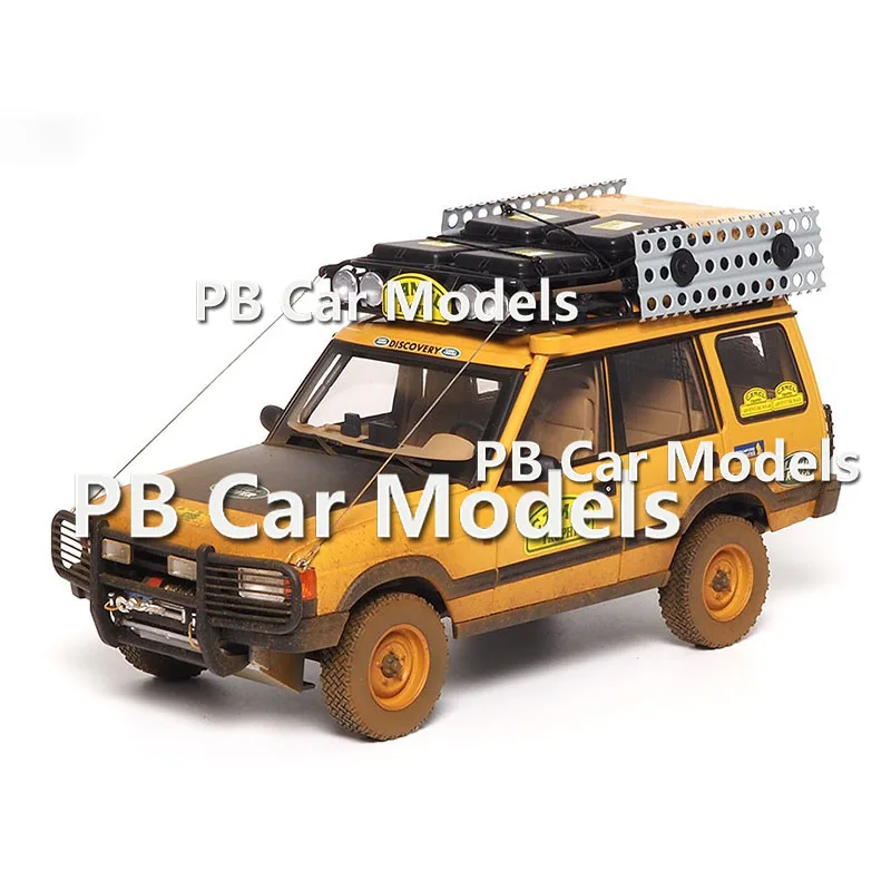 

Модель автомобиля AlmostReal Land Discovery Generation 1996 Camel Cup Kalimantan 1:18