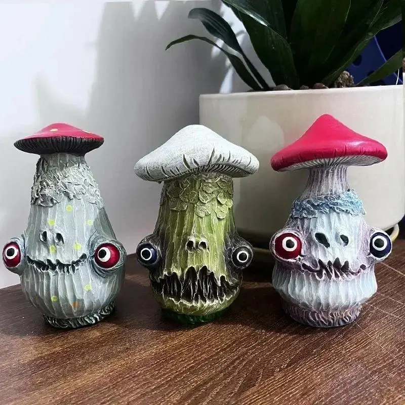 Creative New Halloween Skull Mushroom Sculpture Monster Resin Crafts Funny Home Garden Decorations Office Desktop Miniatures