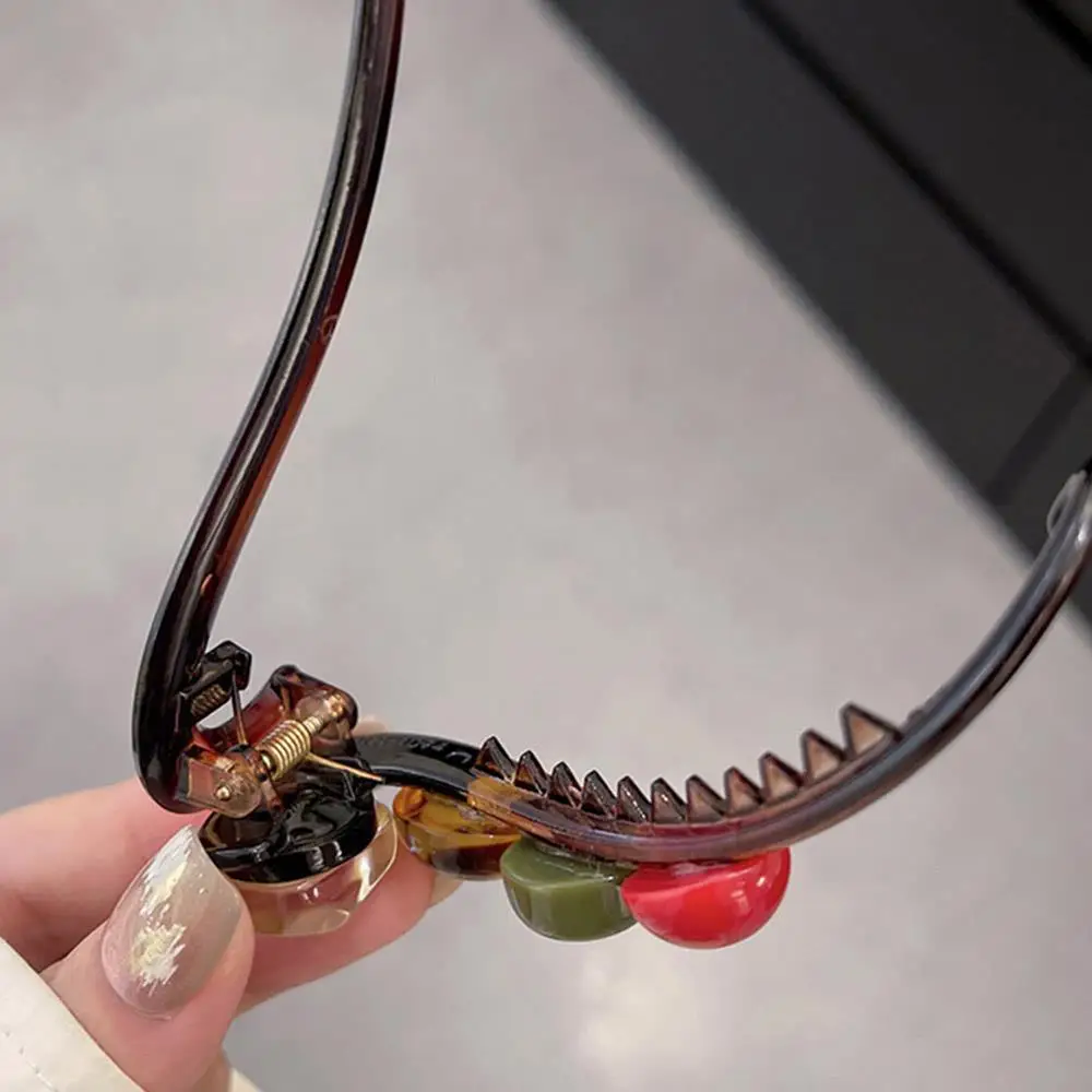 Elegant Hairpin Bead Twisted Clip Barrettes Hairgrips Headwear Women Hair Accessorie Styling Tools Hair Clips Korea Head Wear