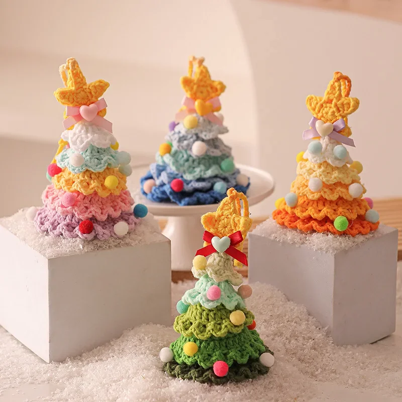 봉제 식물 Christams Tress 수제 크로 셰 뜨개질 열쇠 고리 작은 펜던트 Christams Tree Hangings 장식