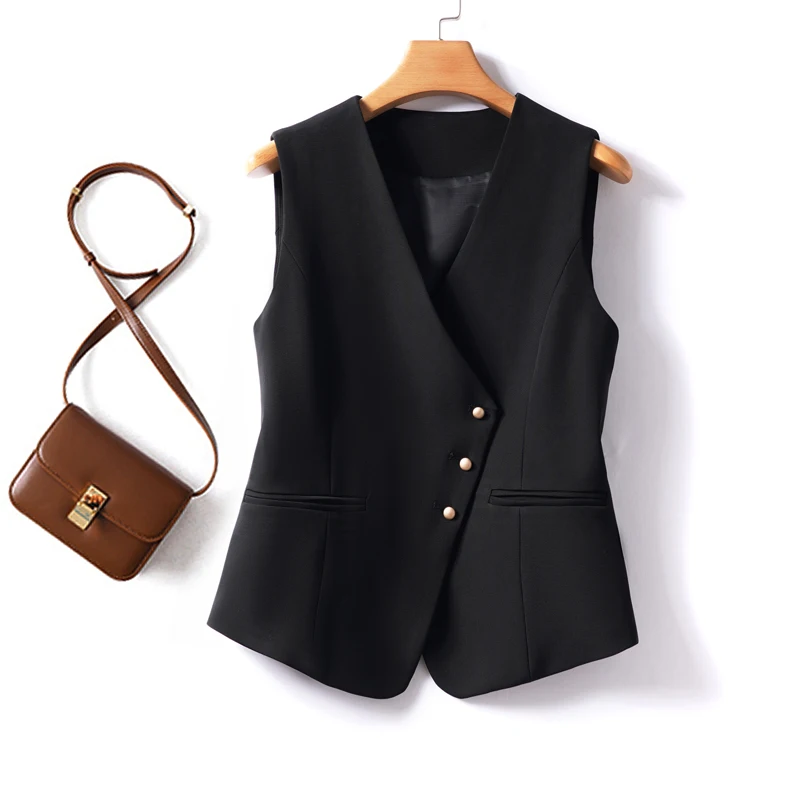 fashionable knitted short vest with side straps