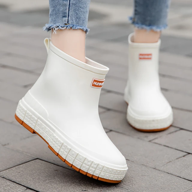 2023 Japanese Four Seasons Rain Shoes Women's Fashion Lightweight Waterproof  Rubber Shoes New Anti slip Short Barrel Rain Boots - AliExpress