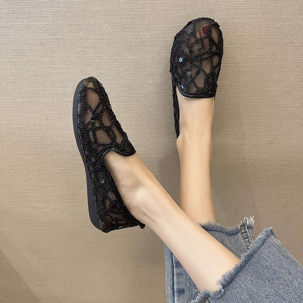 Hollow Lace Flat Shoes Women Summer Slip on Loafers Breathable Shoes Ladies Shoes Casual Fashion Black Sneakers