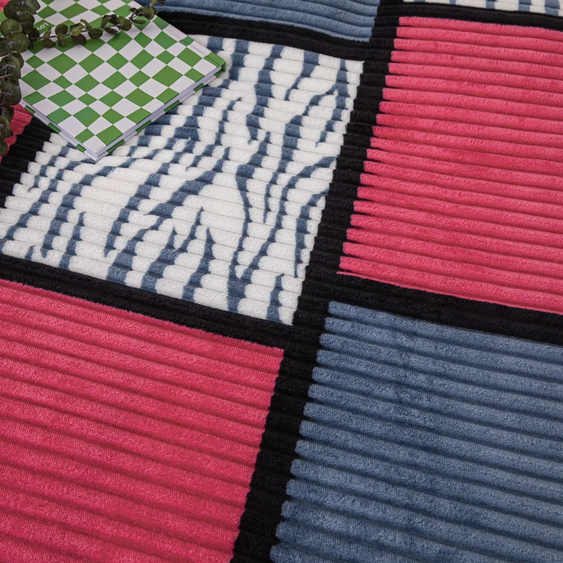 New grid style multifunctional magic velvet printed blanket can be used as bed sheets, nap blankets, pet blankets 4