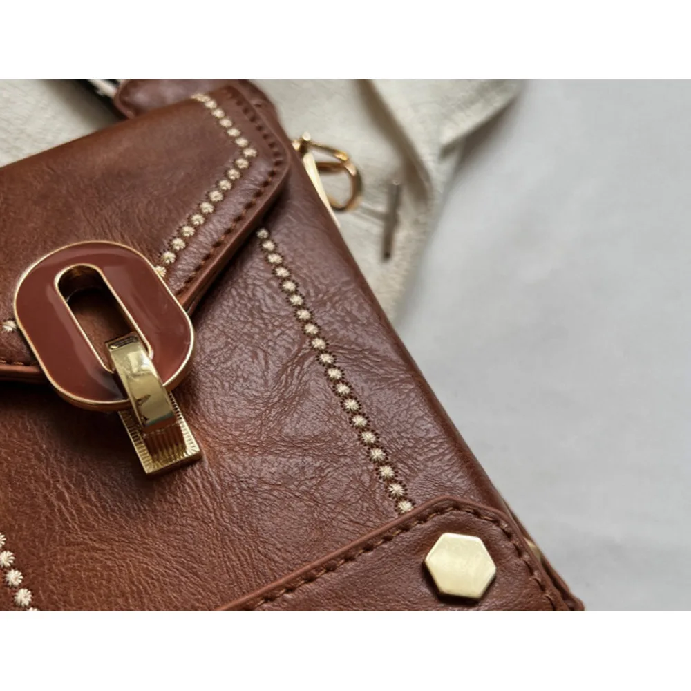 This year's popular Korean version of small for women 2024 new fashionable broadband crossbody bags, niche mobile_senzul.com
