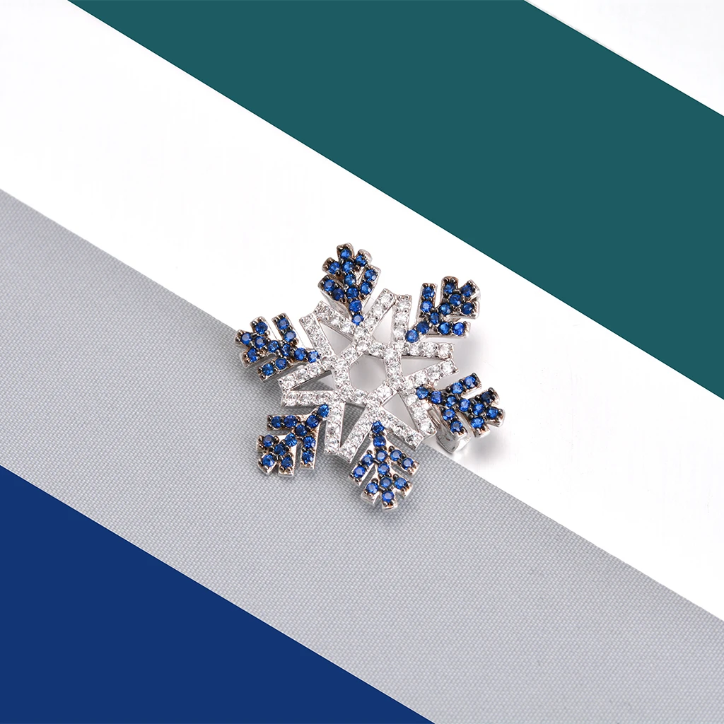 SAVOYSHI Luxury Snowflake Brooches For Mens Women Gift Blue Rhinestone Zircon Badge Pin Suit Coat Dress Sweater Accessories