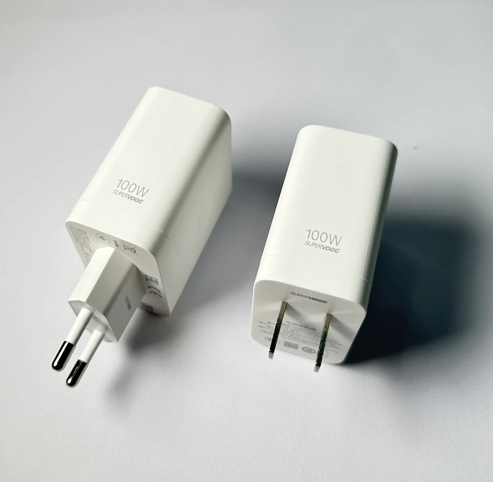 OnePlus 13 16/512 本体 充電器付き Amazon.com: OnePlus 13,16GB RAM + 512GB Storage,Dual-SIM