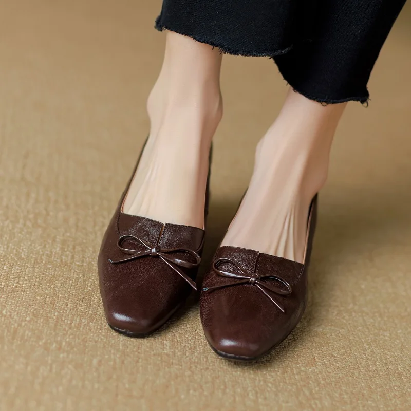 

Женские туфли из овечьей кожи на толстом каблуке 3 см, демисезонные дамские туфли-лодочки с бантиком, удобные туфли на среднем каблуке во французском стиле без застежек, Daliy