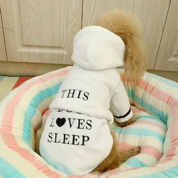 Peignoir Pyjama à Capuche pour Petits Chiens - 2025 - Doglovedesign : Vêtement et accessoires pour chiens